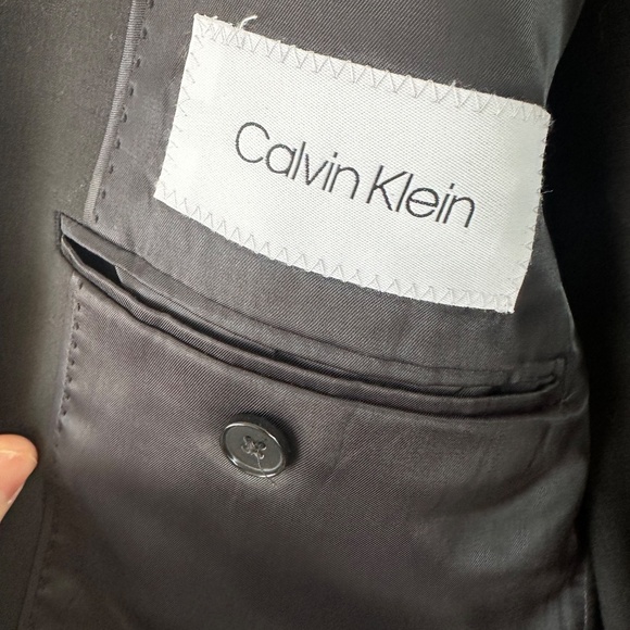 Men's Black Calvin Klein Suit - Picture 3 of 6